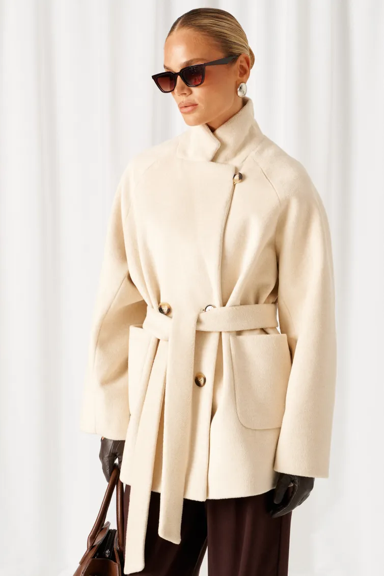 Coat Beautiful & Free #9013 kremovyj
