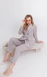 Garnitur SandyNA 130550 sero-zhemchuzhnyj