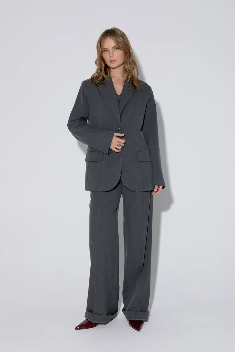 Suit Pirs #5234 grafit