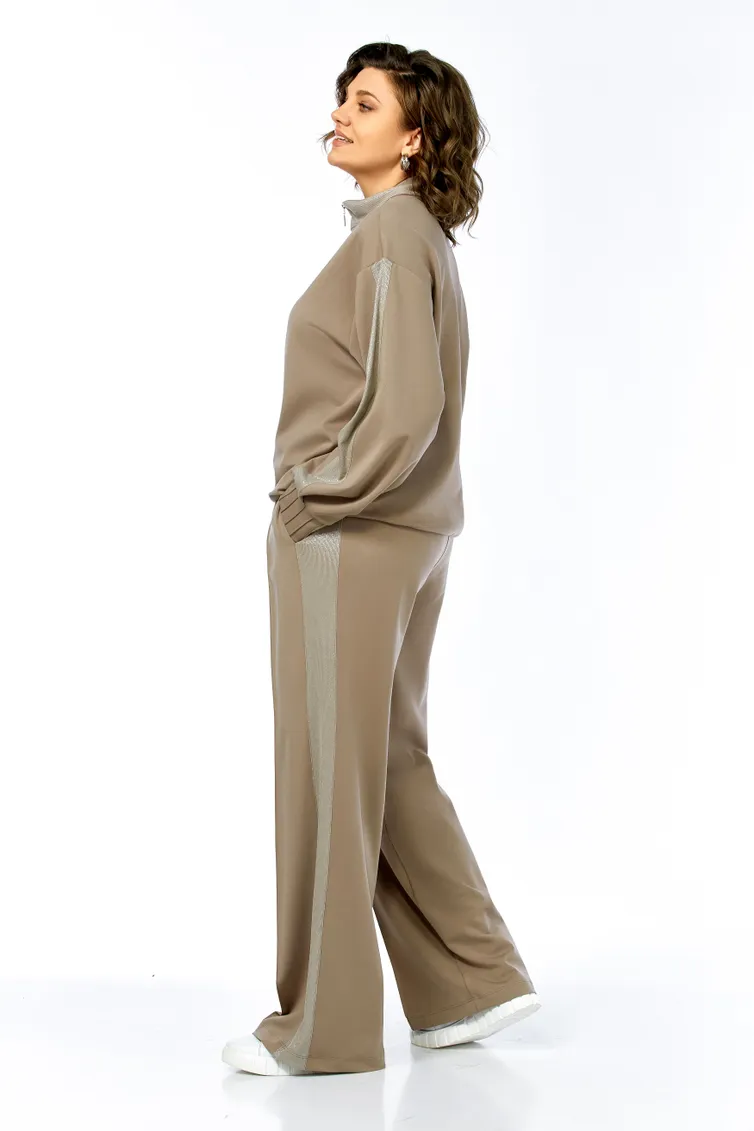 Suit Olga Style #S1001