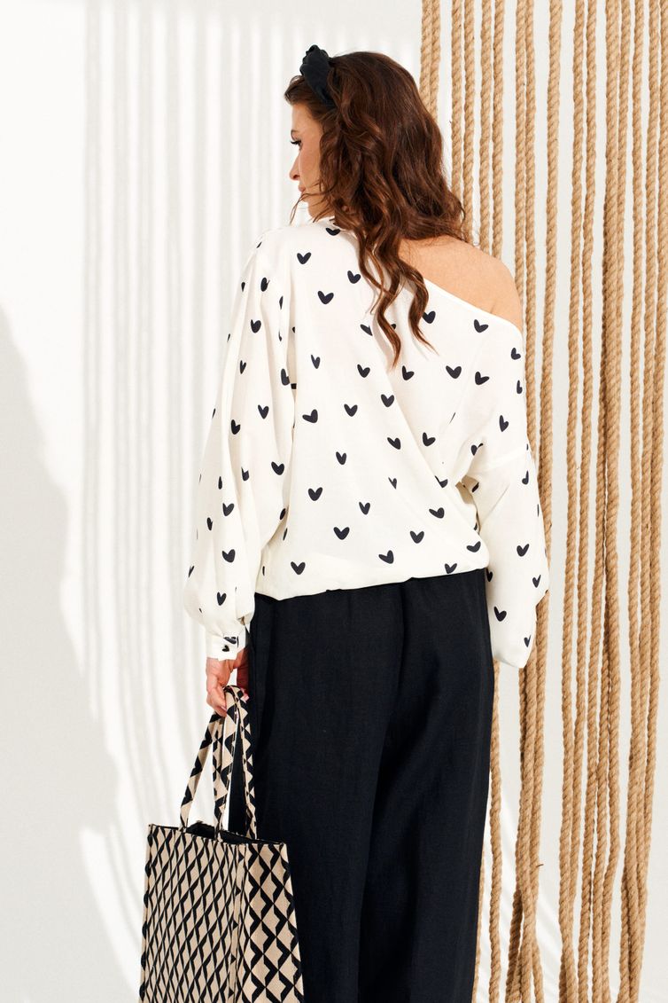 Блузка Elletto Life арт. 13987 молочно-черный