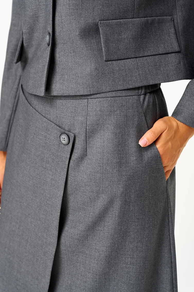 Suit TVIN #6113
