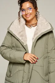 Coat Beautiful & Free #8012 olivkovyj