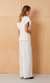 Жилет Panda 120730 молочный