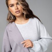 Свитшот CHARUTTI арт. Надеть, чтобы выглядеть дорого (эксклюзив)