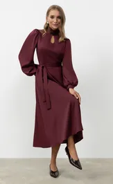 Dress CHARUTTI Buntarka v dele (s poyasom)