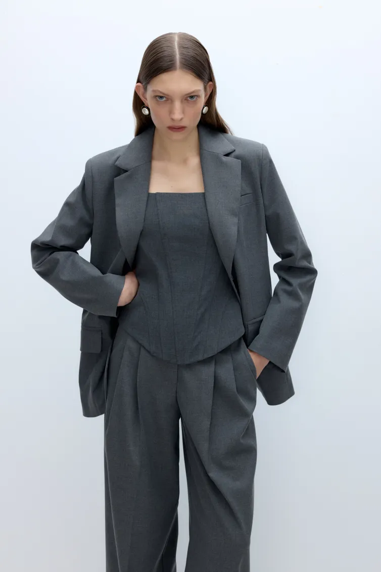 Suit Pirs #5646