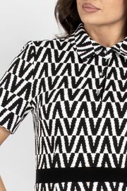 Dress VIZAVI #807 cherno-belyj