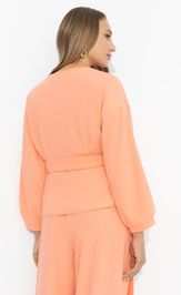 Blouse CHARUTTI Vosxititelnye oxvaty (teplyj korall)