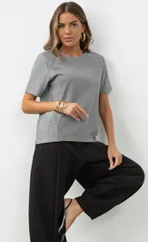 T-Shirt CHARUTTI Obayatelnyj sekret (garmoniya)