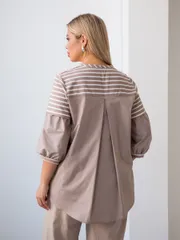 Bluzka NOVITA #1319 pesochnyj