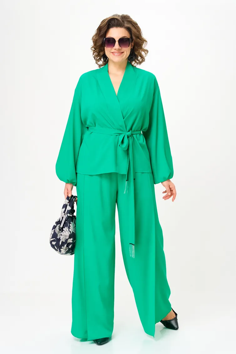 Suit Anastasia #1063.1 nefrit