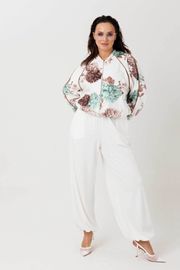 Suit MiSlana #1301 belyj
