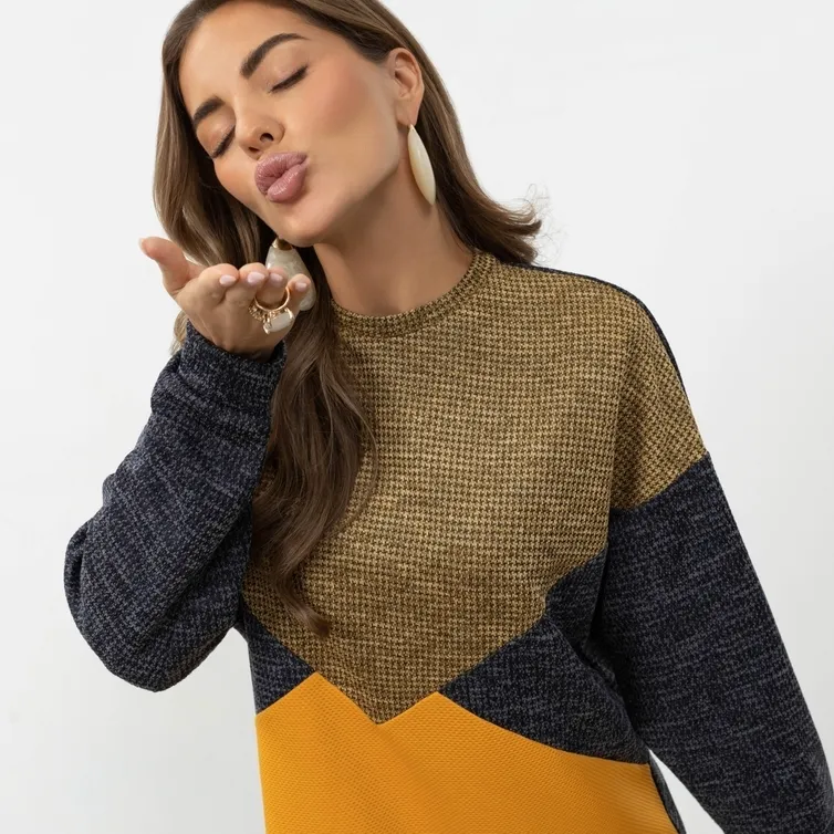 Sweatshirt CHARUTTI #Lyubimyj obraz (modnica)