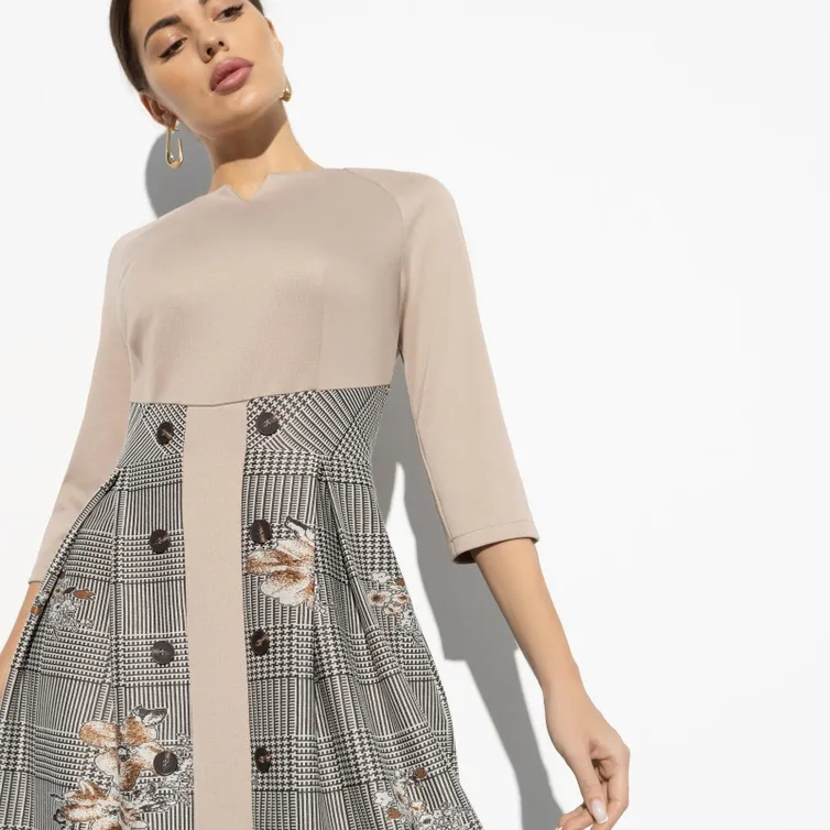 Sukienki CHARUTTI #Samaya uvlekatelnaya (magic beige)