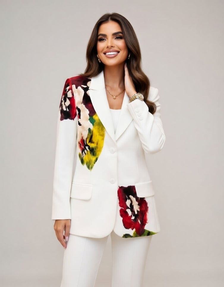 Жакет GIZART арт. 15377 молочный с цветком оранжевым