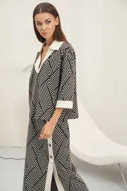 Suit Fantazia Mod #4640 chern+bezh