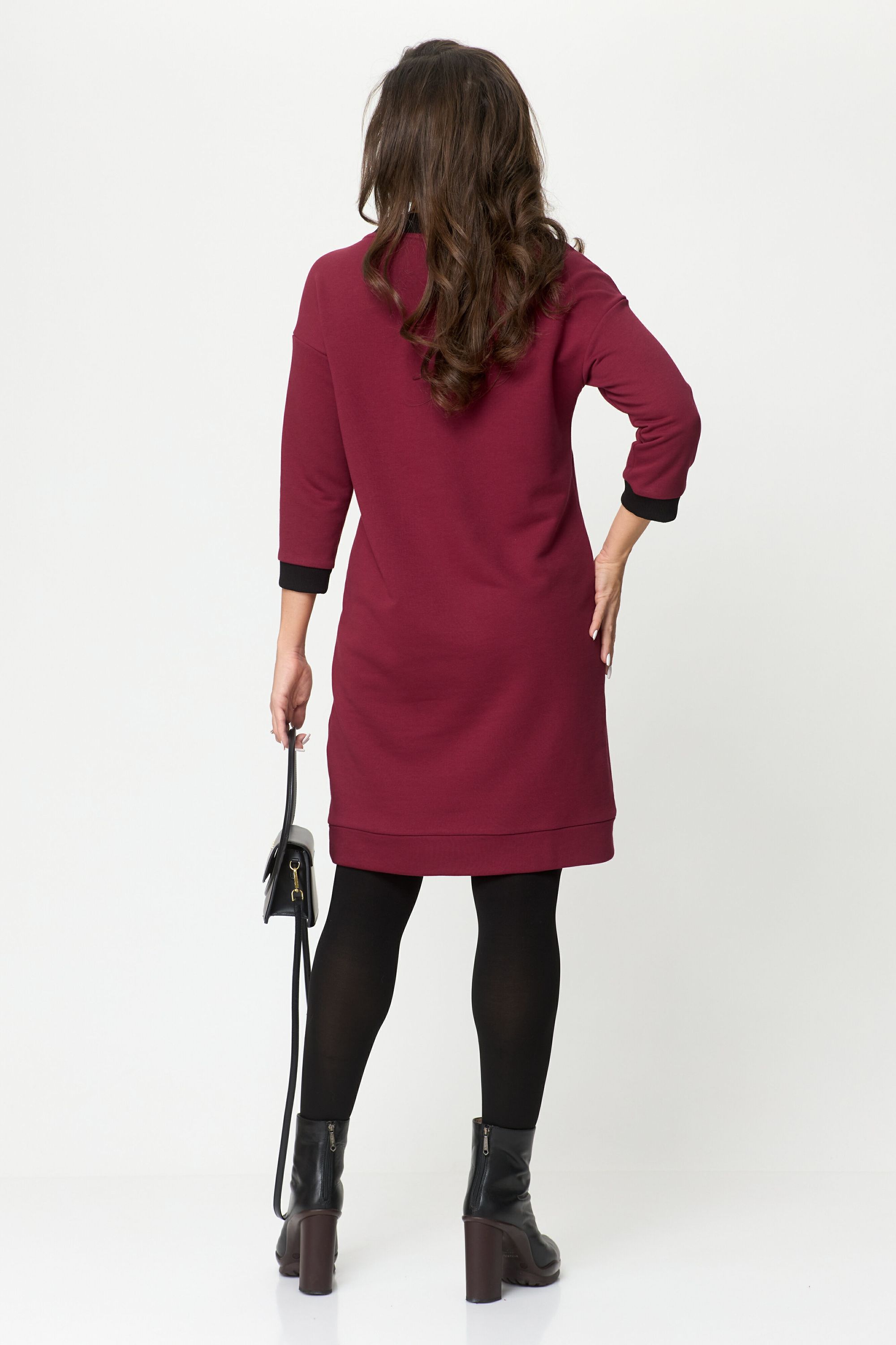 Michel Chic . 2153