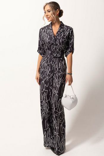 1076 черно-белый