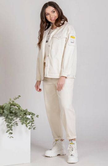 0649 3-ка молоко с нашивками