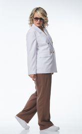 Костюм OVERYOU 246 белый с капучино