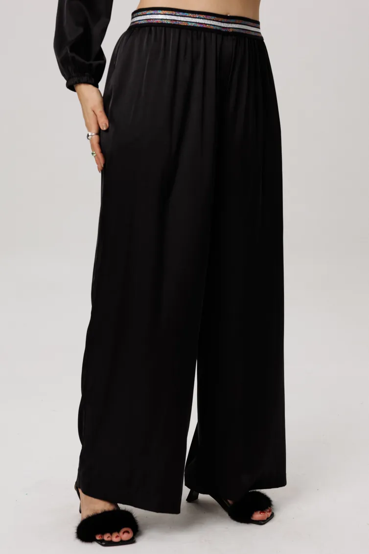 Trousers Anelli Laurel #1734 blestyashhij chernyj