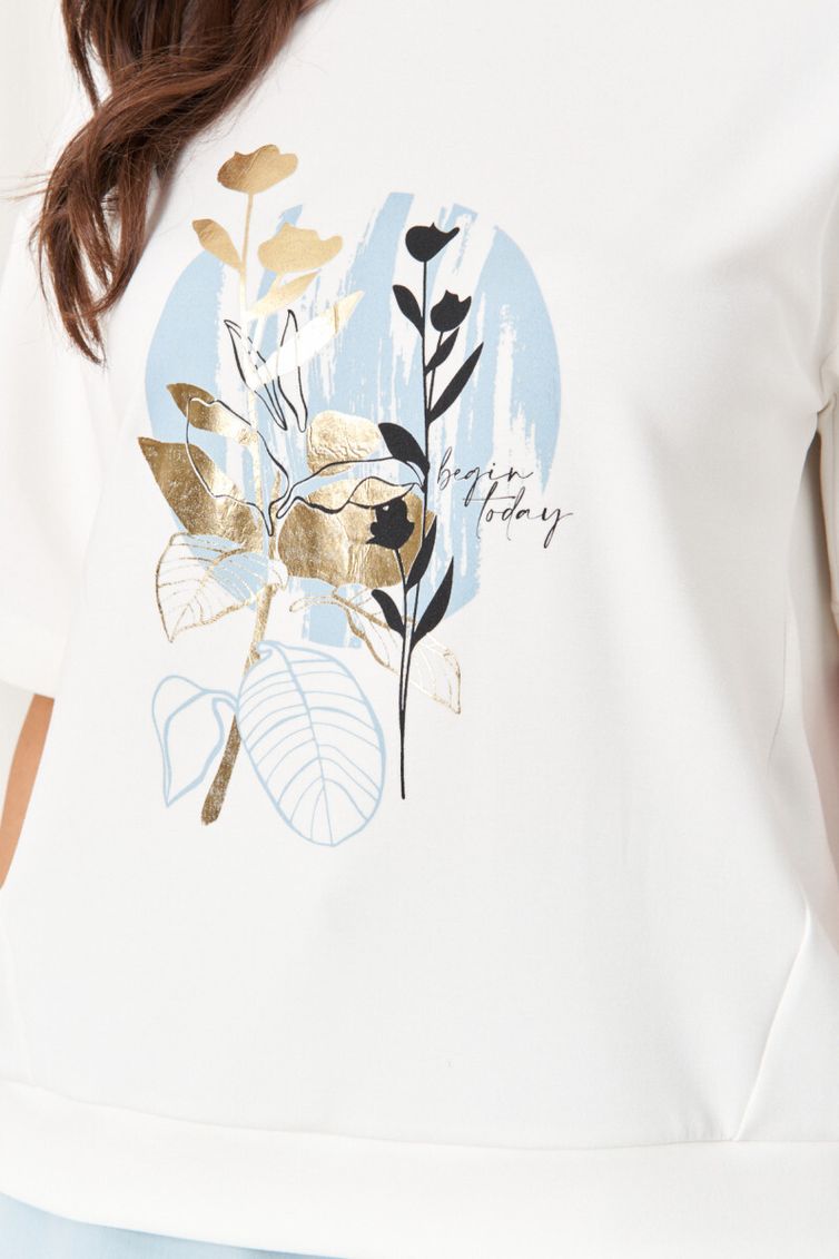 T-Shirt Panda #121543 molochno-goluboj