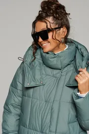 Coat Beautiful & Free #6247 myata