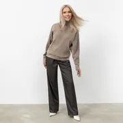 Jumper CHARUTTI #Bolshe chuvstva (bezh)