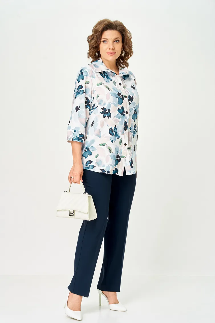 Blouse BelElStyle #877-326 sinie cvety