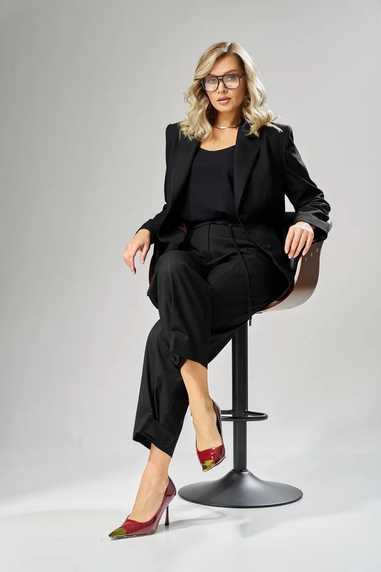 Suit Ava fashion #M-240 chernyj