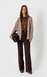 Sweter Люше 4467 korichnevyj