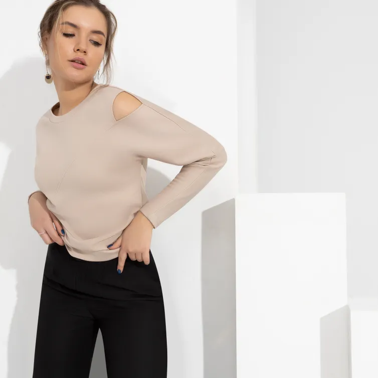 Bluza CHARUTTI #Unikalnoe puteshestvie