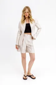 Spodenki Pirs #6815 bezhevyj
