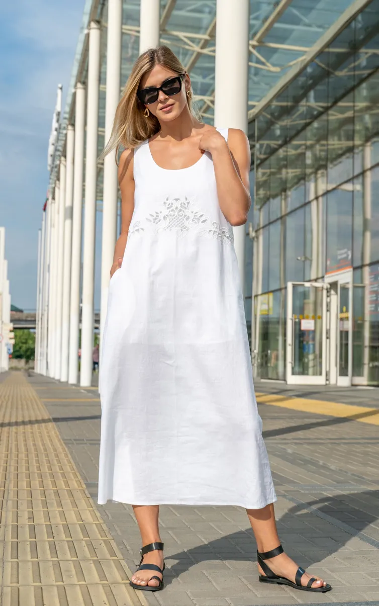 Sukienka SILVERSPICE #S-5422 beloe