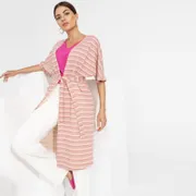 Sweter CHARUTTI #Raskras budni (yarkaya, s poyasom)