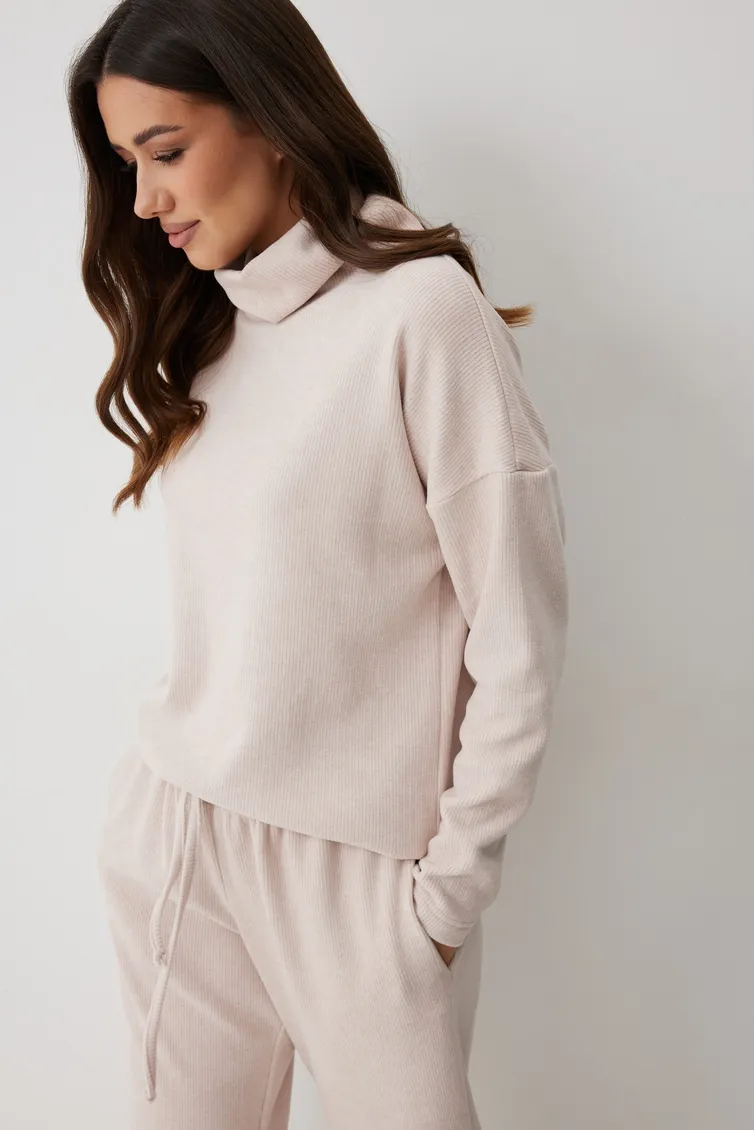 Jumper TND #M158 dzhemper nezhno-rozovyj