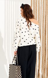 Блузка Elletto Life 13987 молочно-черный