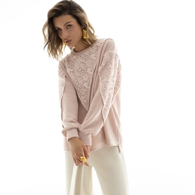 Bluza CHARUTTI #Granicy nezhnosti (na schaste)
