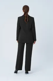 Garnitury damskie GIZART #7571 chernyj