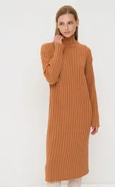 Sukienka Newvay 9242-92044 karamel