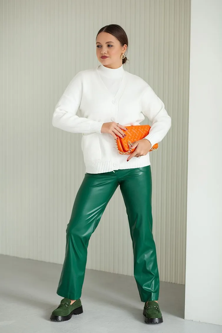 Turtleneck TOOK A LOOK & Angelika #AV-01k tofu