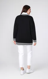 Sweter BONADI 1884 cherno-belyj