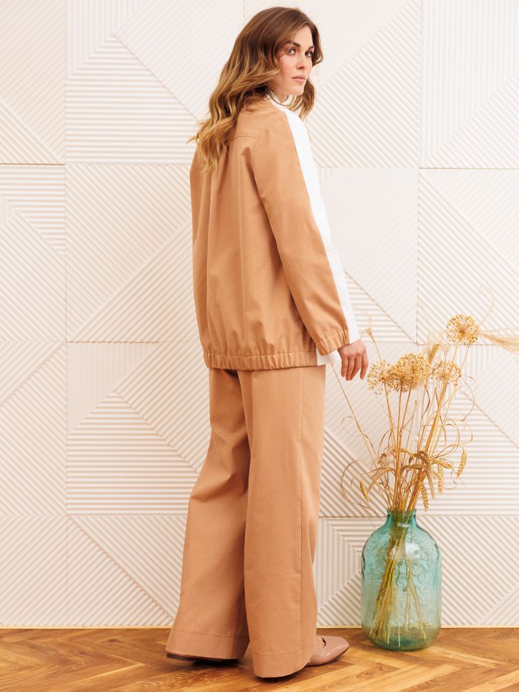 Костюм GIZART арт. 5368 молочный, мокко мусс