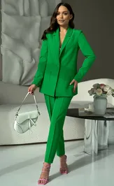 Garnitur Dilana Vip 2056 kostyum zelenyj