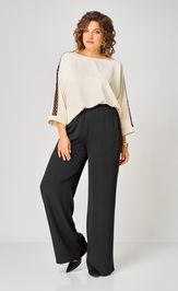 Suit Rumoda 2275 dl.r. molochnyj-chernyj