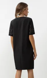 Dress CHARUTTI Virtualnye budni (elegantnaya)