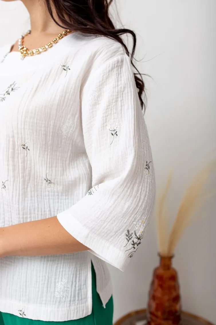 Blouse TOOK A LOOK & Angelika #TB-43m romashki