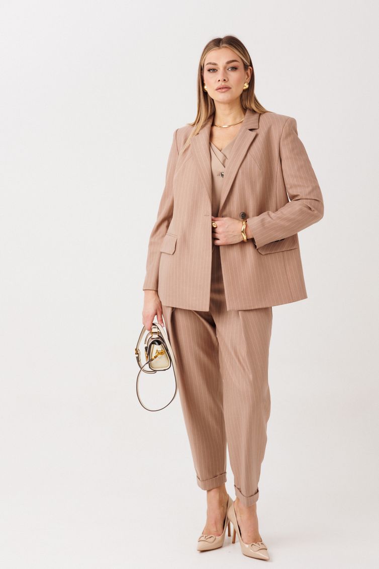 Suit Fantazia Mod #5220 bezhevo-pudr