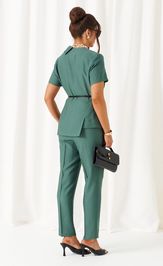 Костюм Beautiful & Free 6451 бутылочно-зелёный